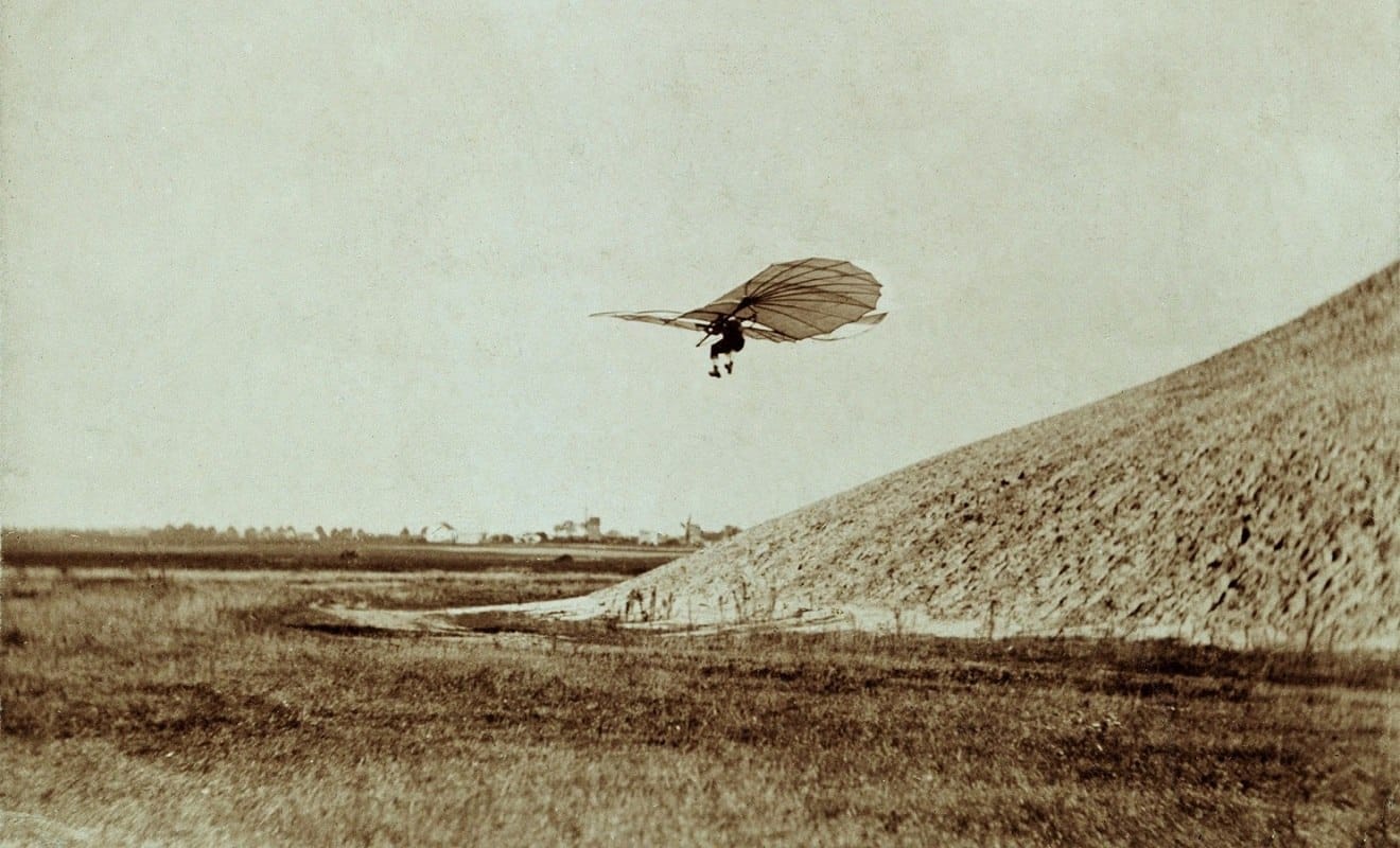 Ottle Lilienthal tests his glider - First Flight: the Early Aviators