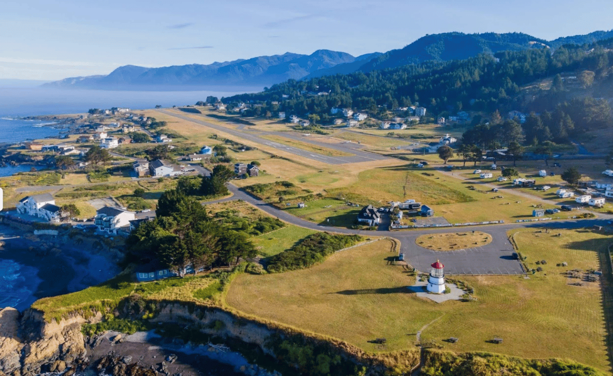 Shelter Cove Fly-in (OQ5)